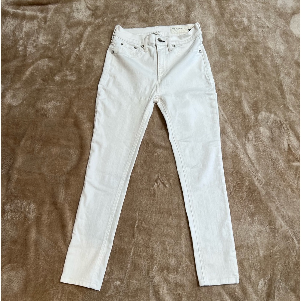 Rag & Bone High Rise Skinny jeans. Size 25